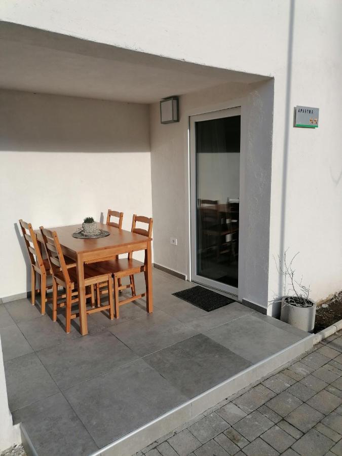 Apartma Pr Urarj Kobarid Exterior photo